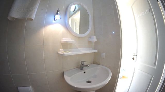 Номер полулюкс на двоих с видом на море - Ruta Family Club Hotel , Затока (Одесса) смотреть онлайн