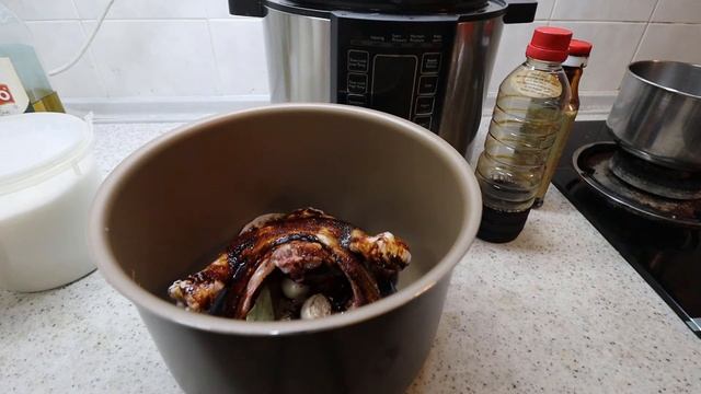 Stewed Duck using the Philips HD2137 Multi Pressure Cooker смотреть онлайн