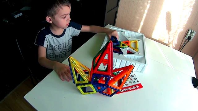 Замки бывают и магнитные. смотреть онлайн