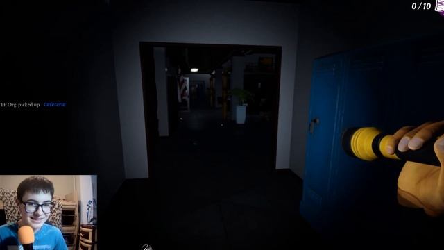 НА МЕНЯ НАПАЛА ПОВАРИХА ИЗ СТОЛОВКИ!