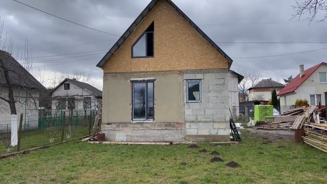 ВІКНА І ДВЕРІ НА МІСЦІ | Коробка готова! Будинок своїми руками - Частина 12 смотреть онлайн