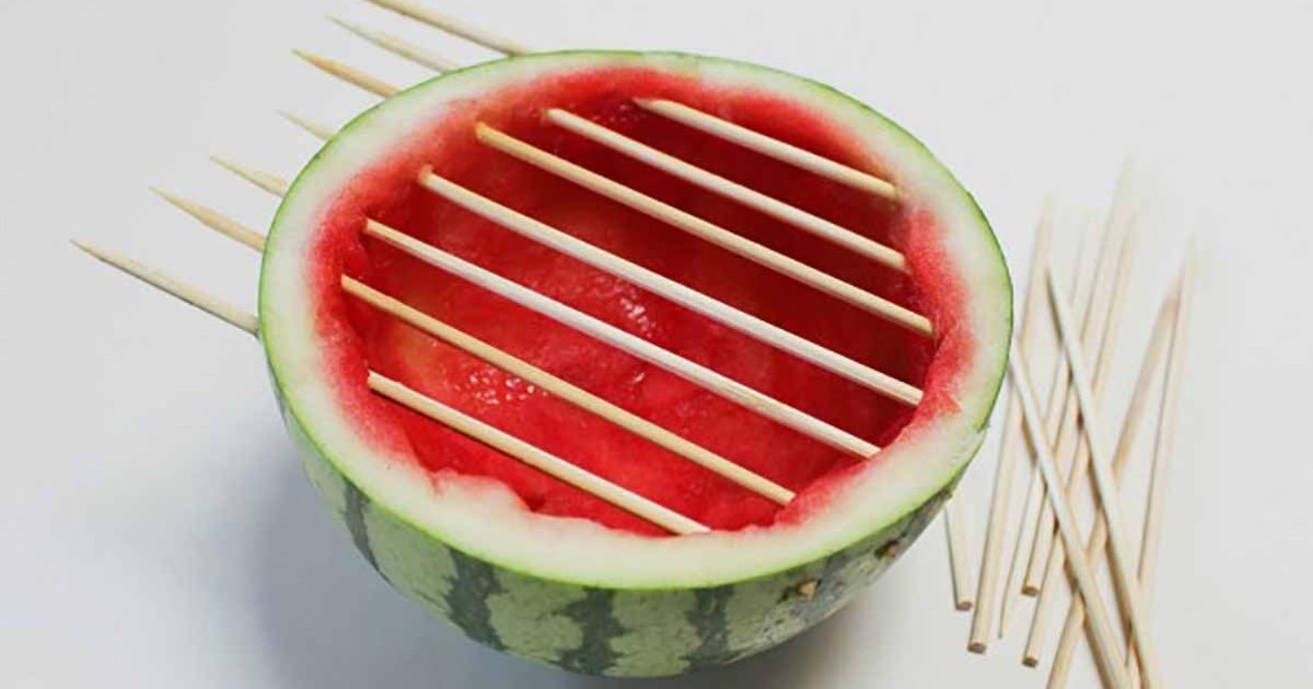 Как нарезать арбуз красиво и быстро? ТОП ? 3 способа смотреть онлайн