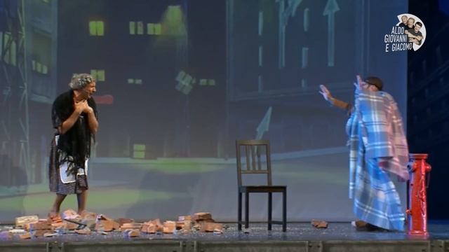 Anplagghed - Il Terremoto | Aldo Giovanni e Giacomo смотреть онлайн