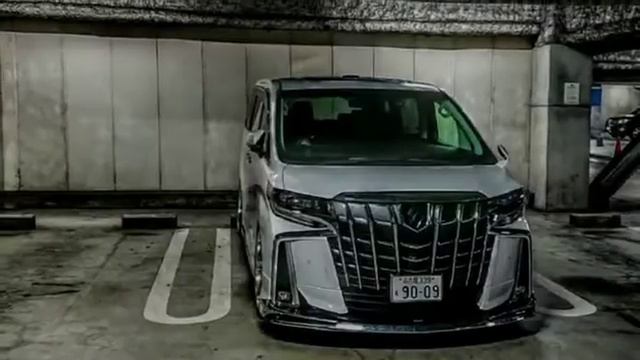 TOYOTA ALPHARD