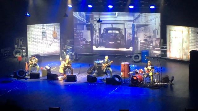 Чайф - "Чей чай горячей", Зимняя акустика, Москва, 25.02.2017 смотреть онлайн