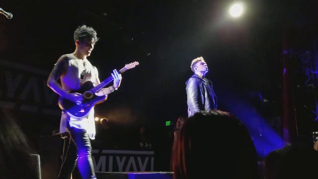 Miyavi Ft Mikky Ekko - Knock Me Out (Live @ El Rey)