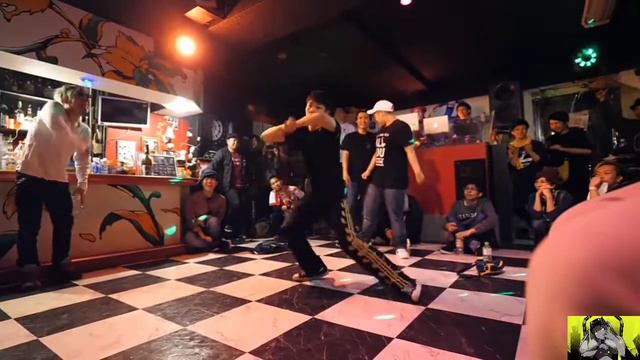 UNRAVEL 「Tokyo Ghoul Opening」 - Battle Dance смотреть онлайн