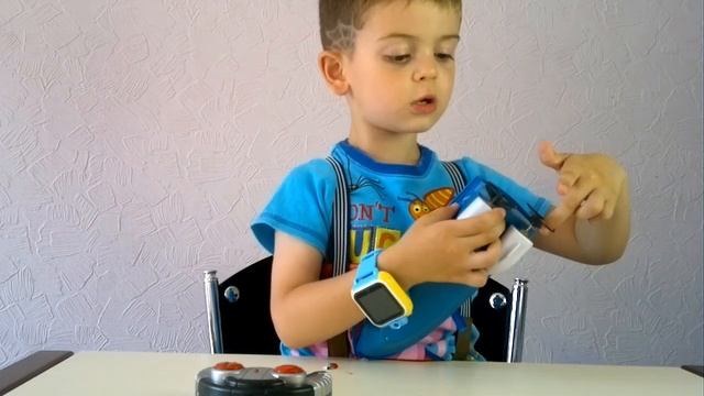 Катер на радиоуправлении 978 Обзор Катер плавает по бассейну  Speedboat Championsship