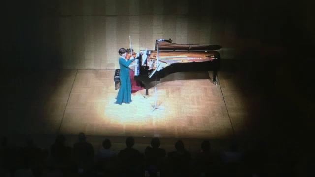 Beethoven : Violin Sonata No.10 In G-Major  Nana Matsuura & Hiroko Suseki