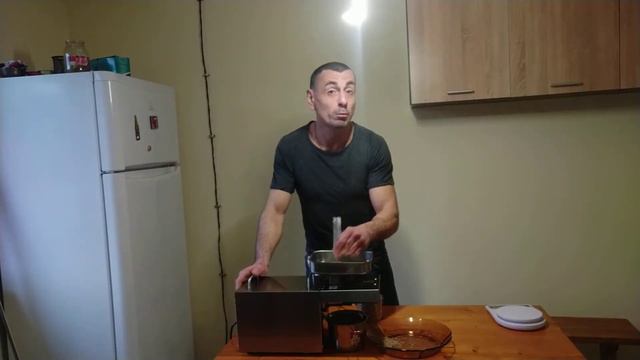 Автоматична машина за извличане на растително масло смотреть онлайн