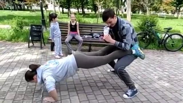 Парные отжимания смотреть онлайн