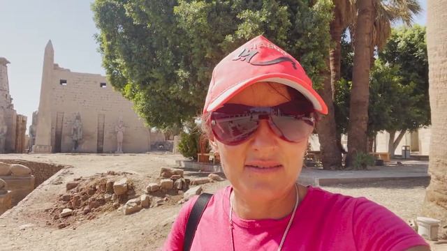 Egypt. Luxor Temple. Храм Луксор в городе Луксор. Египет. Луксорский храм или Ипет-Рес смотреть онлайн