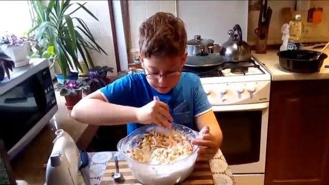 Как приготовить шарлотку!!!!!! смотреть онлайн