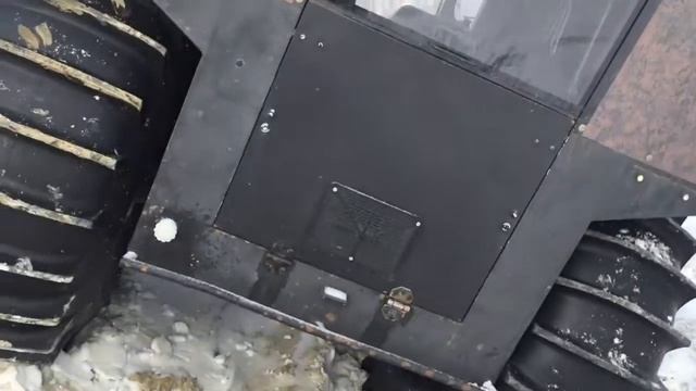 Вездеход "Шерп" в Ханты-Мансийске. Боковой крен смотреть онлайн