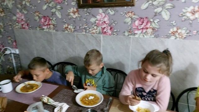 9.09.2021г.завтра для нас 1 сентября, 9 детей идет в школу и Ваня в садик смотреть онлайн