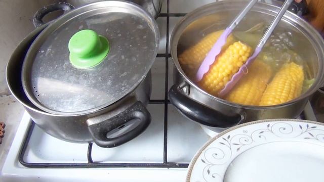 Как приготовить кукурузу Варим кукурузу двумя способами видео рецепт смотреть онлайн