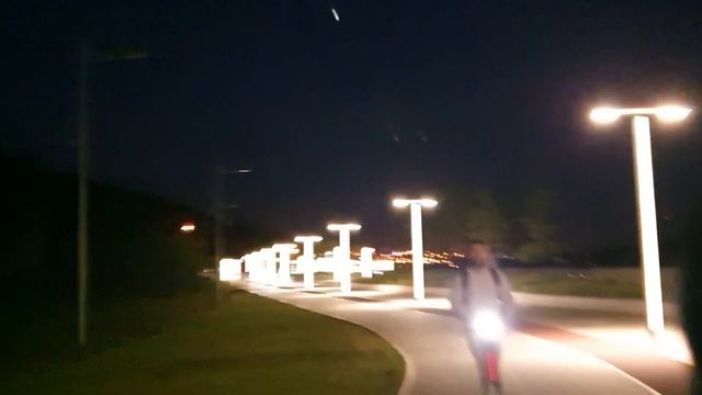 Вечерняя покатушка на моноколесах с велоклубом смотреть онлайн