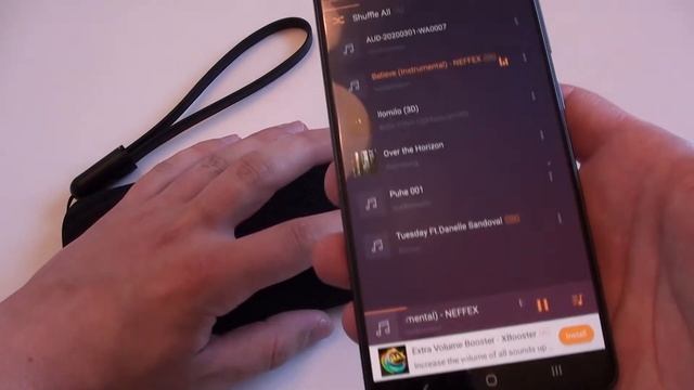 Распаковка и обзор Bluetooth-динамика Philips BT3900B смотреть онлайн