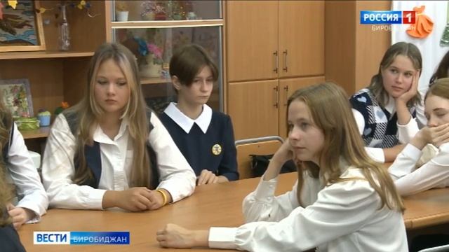 Сотрудники МЧС напоминают детям правила поведения у водоемов в осенний период смотреть онлайн