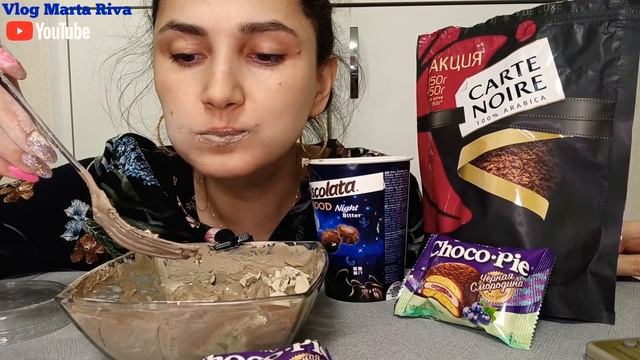 MUKBANG ASMR CHOCOLATE WITH NUTS