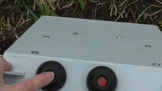 Осенняя вспашка картофельного поля с обработкой от фитофторы смотреть онлайн