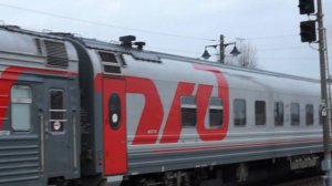 ТЭП70БС-234 с пасс. поездом №360Ч Калининград - Адлер отправляется со станции Калининград-Южный.