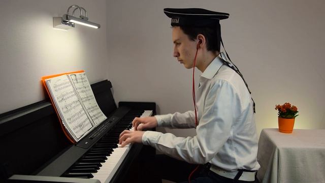 День Победы - фортепианный кавер смотреть онлайн