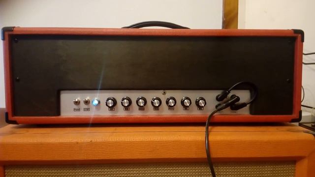 DOOMBOX FX - FENDER BASSMAN - CLONE CUSTOM HEAD HANDMADE BOUTIQUE AMP DEMO смотреть онлайн
