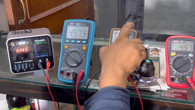 UNI-T 33d+ ‘ RF4-17n & FLUKE 106 multimeter | comparison and explanation video in Hindi смотреть онлайн