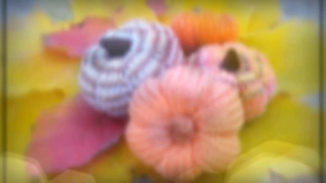 Привет хэллоуин! Вязанная тыква спицами. Осенний декор из остатков пряжи своими руками! смотреть онлайн