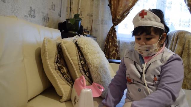 ВЛОГ /ПРИШЕЛ ВРАЧ МИЛАНА И ДЕЛАЕТ ИКОЛ .. LOG IN /THE DOCTOR CAME MILAN AND MAKES AND NUMBER .. смотреть онлайн