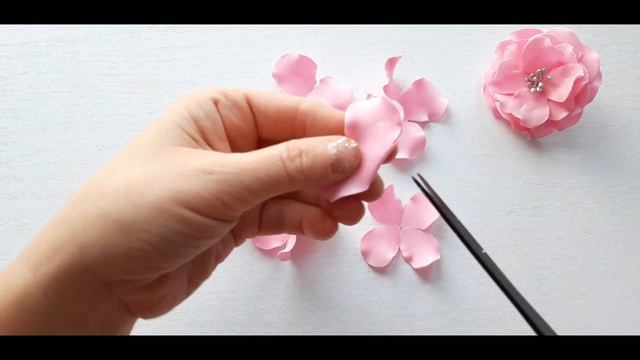 Цветок из фоамирана Flowers From Foamiran Flores De Foamirana As Cores Dos фоамирана Blumen 泡沫花