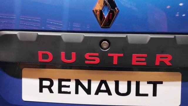 Renault Duster Turbo Walkaround Review In Hindi | Auto Expo 2020 | CarDekho.com