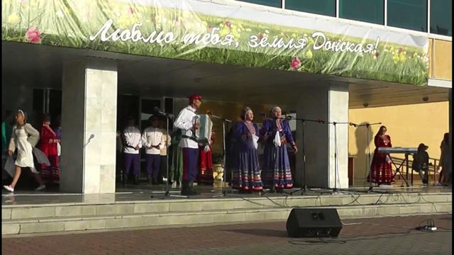 Из за горочки туманик выходил смотреть онлайн