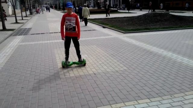 Катаюсь первый раз на боурде смотреть онлайн