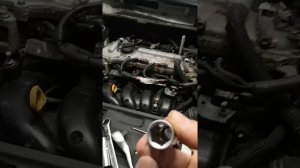 Замена свечей Тойота Королла E150