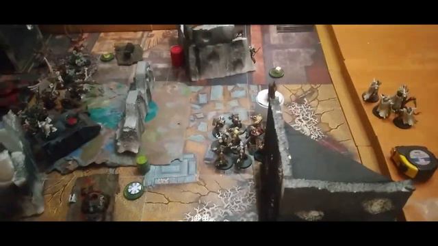 Батлрепорт. Боевые девочки встречаются с немытыми мальчиками в вархаммер 40к на 1000 очков смотреть онлайн