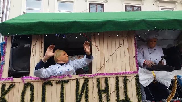 На Маланка-Фест 2017 гуляли мушкетери, пірати та кухарі смотреть онлайн