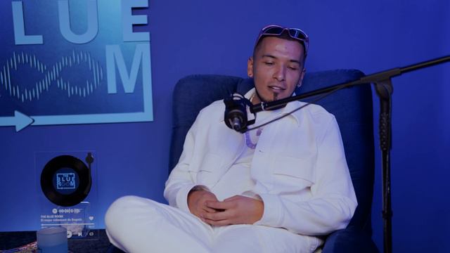 Daniel Torres y su transicion de productor a cantante en el género urbano de Bogotá смотреть онлайн