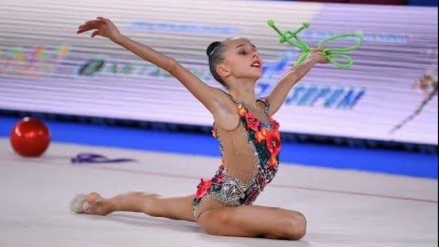 Jisoo-Flower песня доя художественной гимнастики? смотреть онлайн