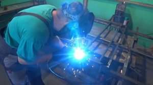 Это "ШЕДЕВР" из профильной трубы за ДОРОГО /// ХОЛОДНАЯ КОВКА своими руками