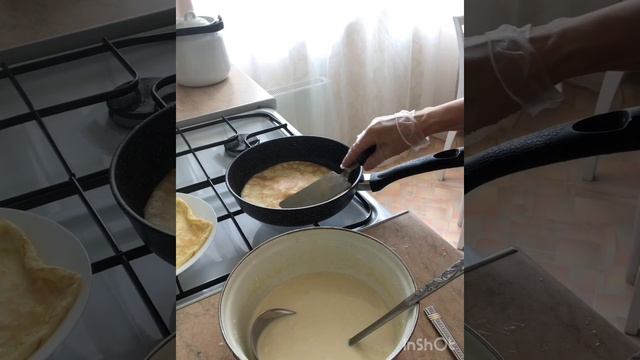Хрустящие блинчики с начинкой смотреть онлайн