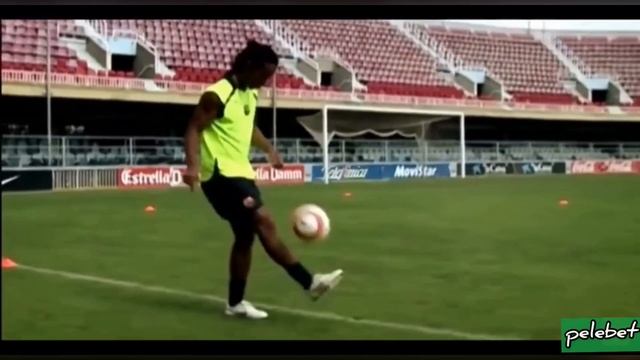 Старое видео Robaldinho с тренировки, 4 раза в перекладину смотреть онлайн