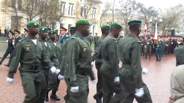 АРМИЯ РОССИИ(после реформы)парад.Благовещенск смотреть онлайн