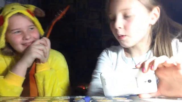 Челлендж с подругой угадай мелодию на балалайке смотреть онлайн