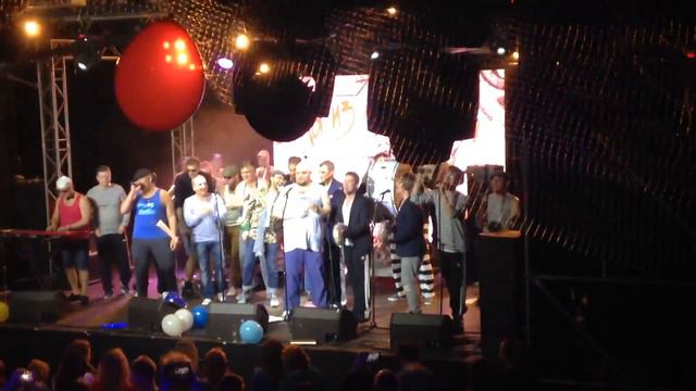 Март, корп Вкпм, наши мужчины поют для нас смотреть онлайн