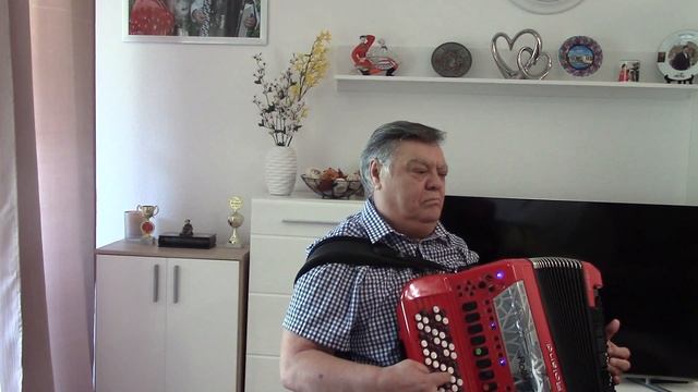 "При тумане, при долине"обр.И.Матвеева,исп.В.Мозбах. смотреть онлайн