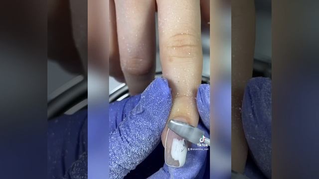 Снятие старого покрытия, гель-лака. Мастер класс по маникюру, снятию покрытия смотреть онлайн