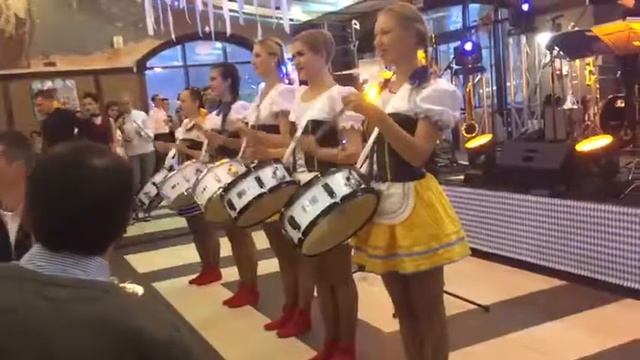 Ансамбль Барабанщиц Сочи. Тел: 89882341327 смотреть онлайн