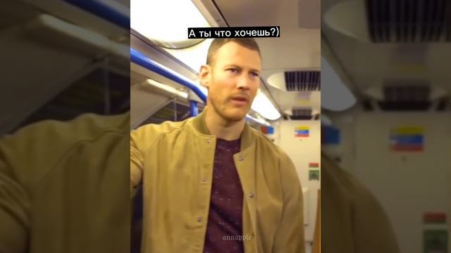 аххпах #robertsheehan #academyumbrella #tomhopper смотреть онлайн